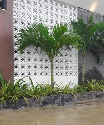 Sân vườn & Tường rào gạch thông gió